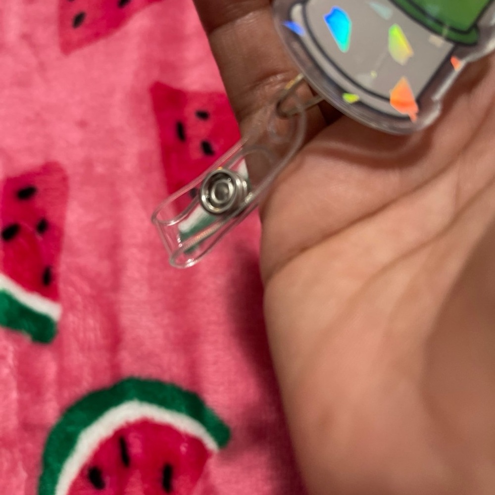 Green Keychain Accessory - Picture 4 of 4